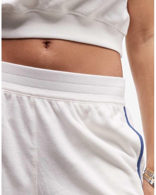 Chill Nike de color White
