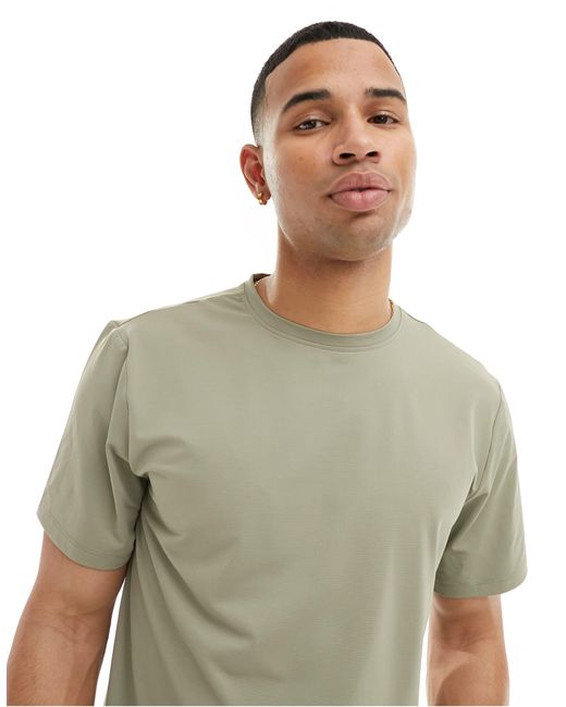 Camiseta deportiva con logo ASOS 4505 de hombre de color Green