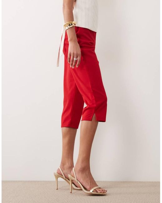 ASOS Capribroek Met Zijsplit in het Red