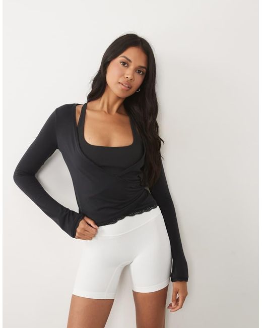 BO+TEE Black Long Sleeve Wrap Top