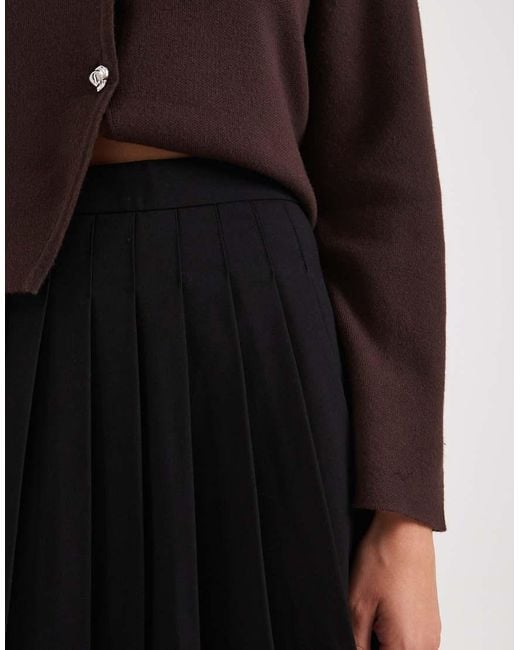 Pimkie Black High Waisted Pleated Hem Skater Mini Skirt