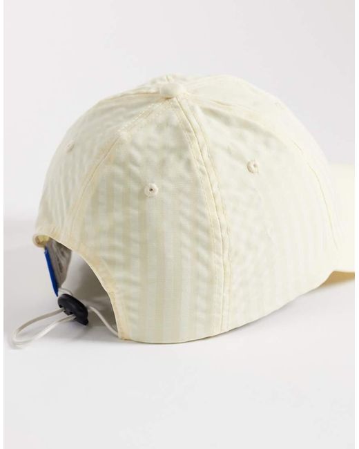Cappellino di Collusion in White