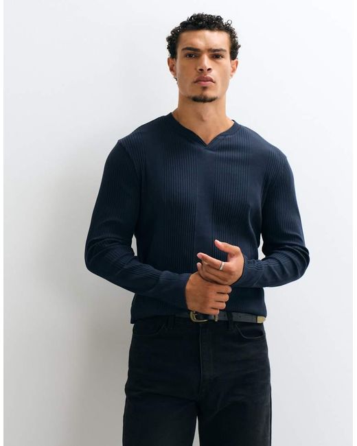 ASOS Blue Muscle Fit Long Sleeve T-shirt With V-neck for men