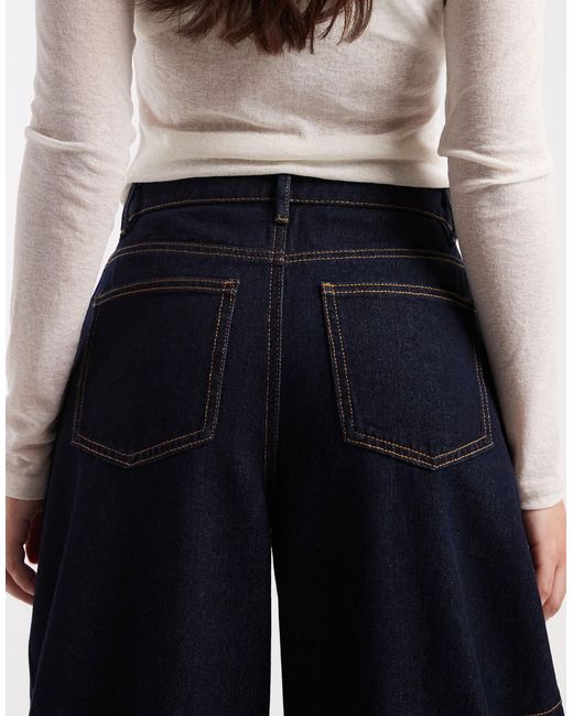 Vero Moda Blue Kaitlin Wide Barrel Jeans With Contrast Stitiching