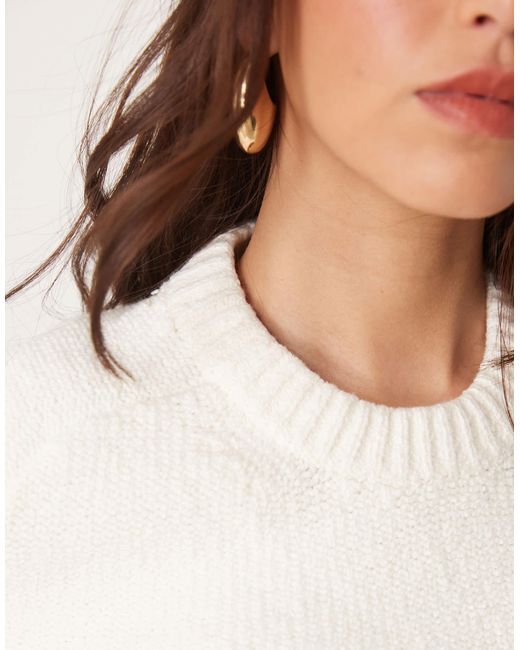 Abercrombie & Fitch White V Neck Knitted Top