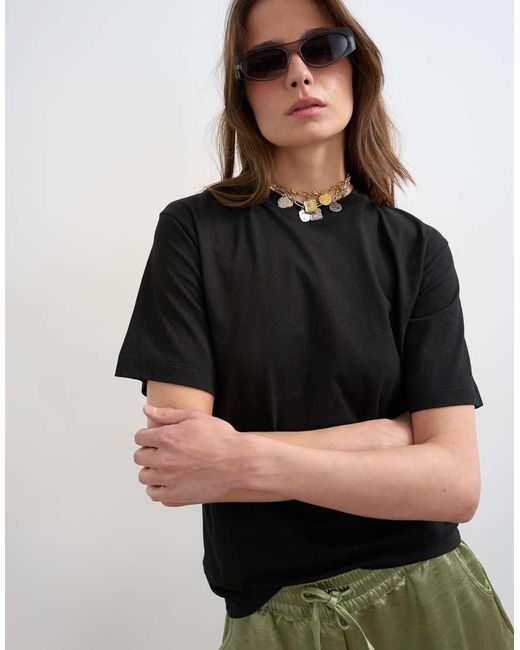 TOPSHOP Black Relaxed Tee