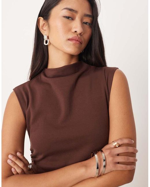 NARRATED Natural Sleeveless Bodycon Midi Dress