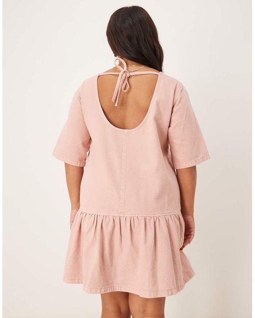 Curve di ASOS in Pink
