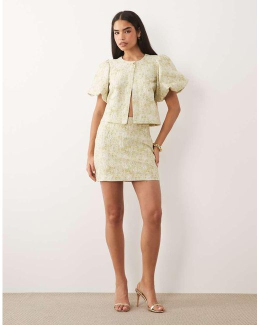 Vila Natural Short Sleeve Tapestry Floral Jacquard Top Co-Ord