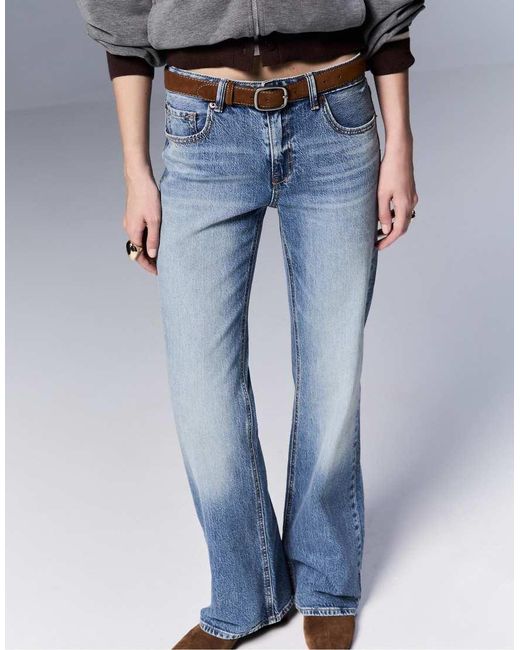 D68 di Stradivarius in Blue