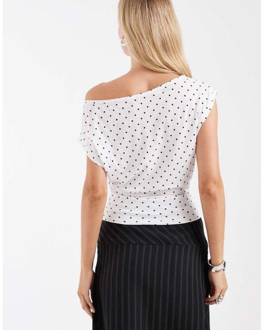 Hollister White Short Sleeve Off Shoulder Top