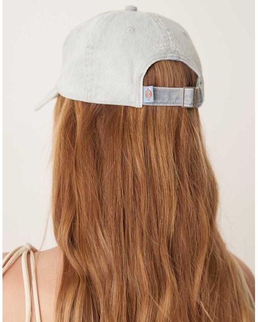 Gorra Dad Con Lavado Claro De Denim De Dickies de color Natural