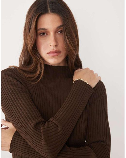 Threadbare Hoogsluitende Top Met Lange Mouwen Van Breisel in het Brown