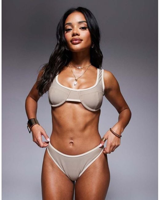 Top Bikini Color Pietra Con Scollo Rotondo E Bordi Color Mandorla A Contrasto di Moda Minx in Gray