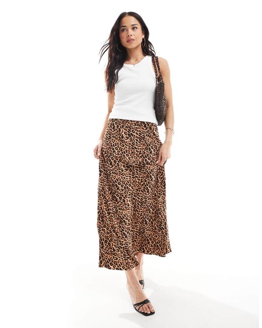 Pieces Brown – midirock aus mattem satin mit leopardenprint