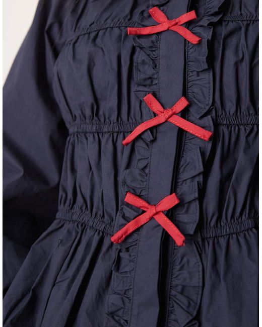 Top De Manga Larga Con Lazos Rojos En La Parte Delantera De Tejido Efecto Rugoso De Glamorous de color Blue