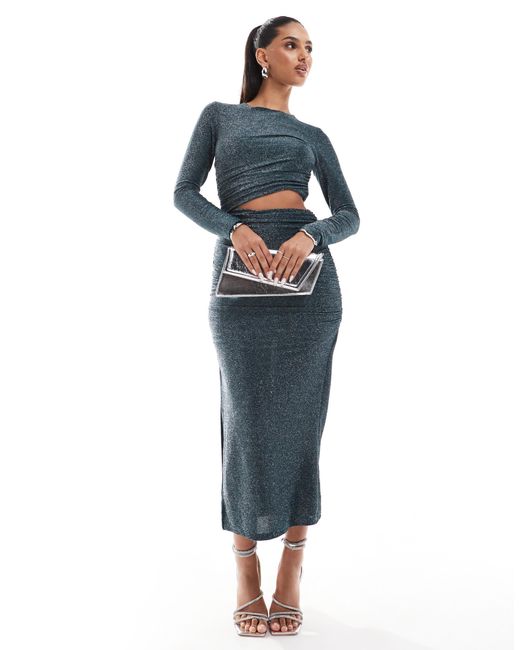 AX Paris Blue – langärmliges, gerafftes, figurbetontes midikleid