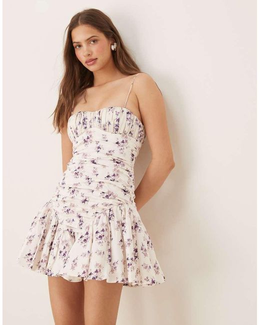 ASOS Mini-Jurk Van Mesh Met Camibandjes, Gerimpelde Buste, Volle Rok En Fijne Bloemenprint in het Natural