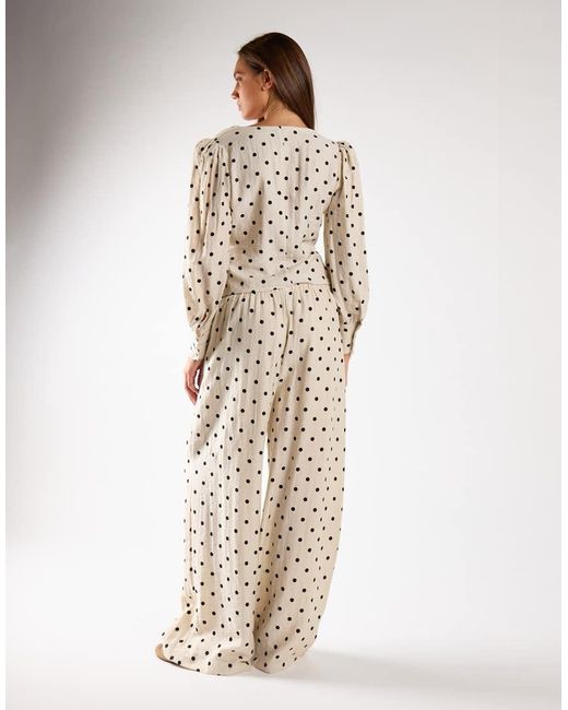 NARRATED Natural Wide-Leg Trousers