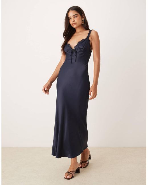 ASOS Blue – träger-maxikleid