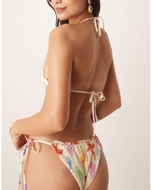 May - bikini triangle à fronces et imprimé coquillages ASOS en coloris Brown