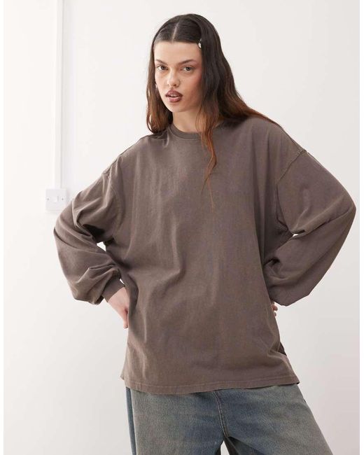 Weekday Brown Lindy Super Oversized Long Sleeve T-Shirt