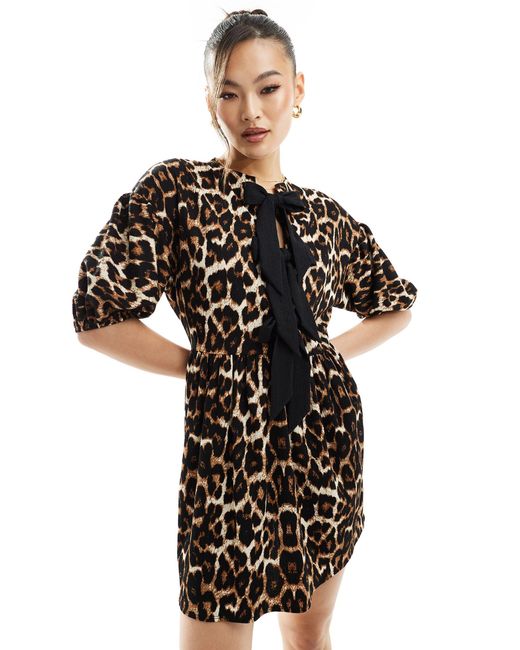 ASOS Black – minikleid mit puffärmeln, gebundener vorderseite und leopardenmuster