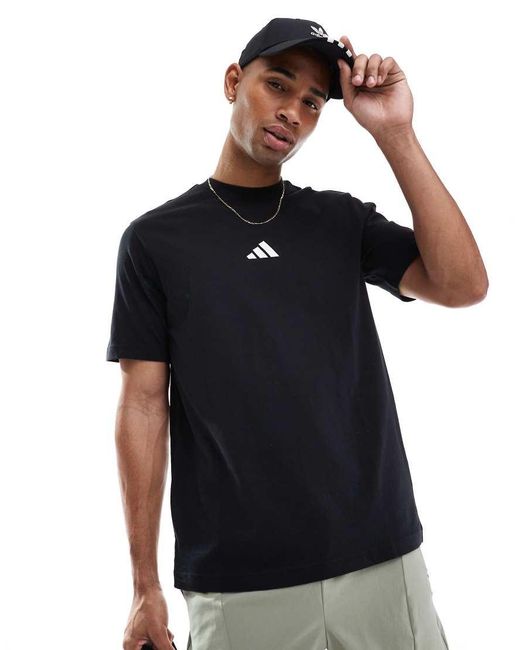 Adidas Originals Black Essentials Small Logo Single Jersey Tee for men