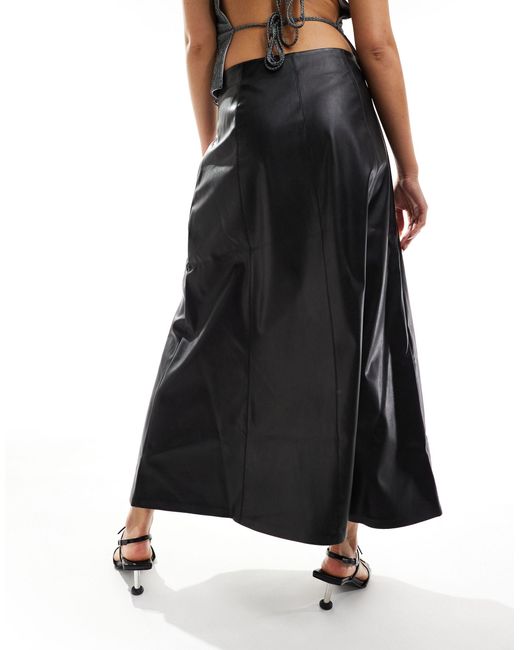 NA-KD Black Faux Leather Flowy Midi Skirt