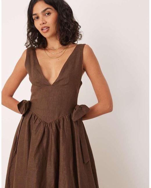 Vrg Grl Brown Daphne Linen Ruffle Detail Midi Dress