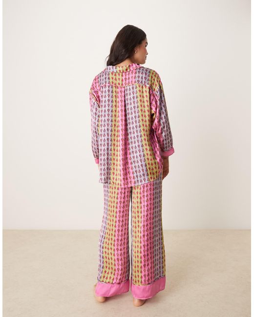 Free People Red – dreamy days – pyjama aus mehrfarbigem satin