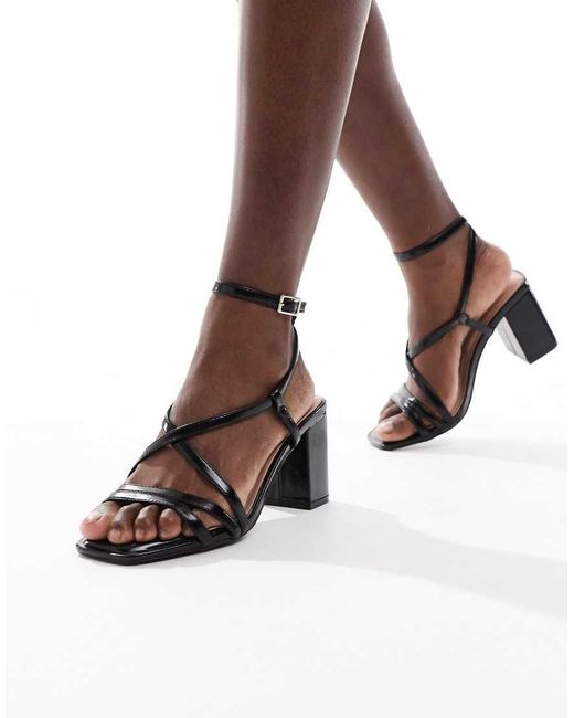 New Look Sandalen Met Meerdere Bandjes En Hak in het Brown