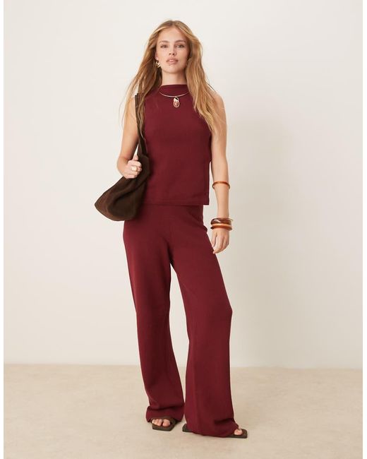 Top Con Espalda De Nadadora Y Panel En Ángulo Delantero De Punto De -Rojo ASOS de color Red
