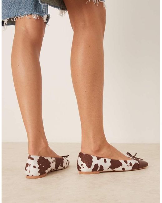 Glamorous Natural Ballet Flats