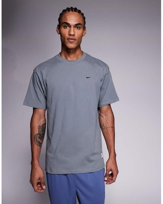 Nike Gray Athletic Club Graphic Back Print T-shirt for men