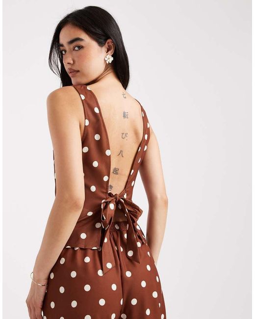 Top Sin Mangas Con Estampado De Lunares Y Lazada En La Espalda De (Parte De Un Conjunto) Vero Moda de color Multicolor