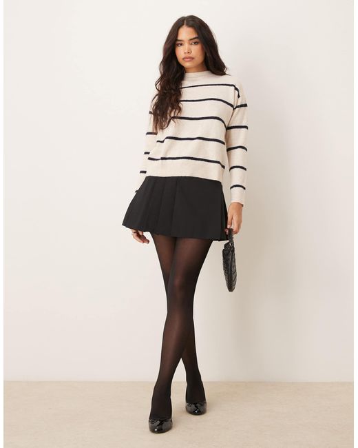 Mango Natural – weicher, hochgeschlossener pullover