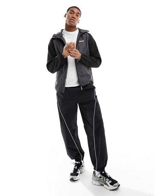 Regatta Black Arec Iii Softshell Jacket for men