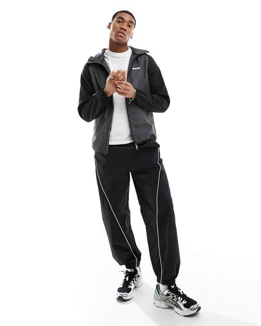Regatta Black Arec Iii Softshell Jacket for men