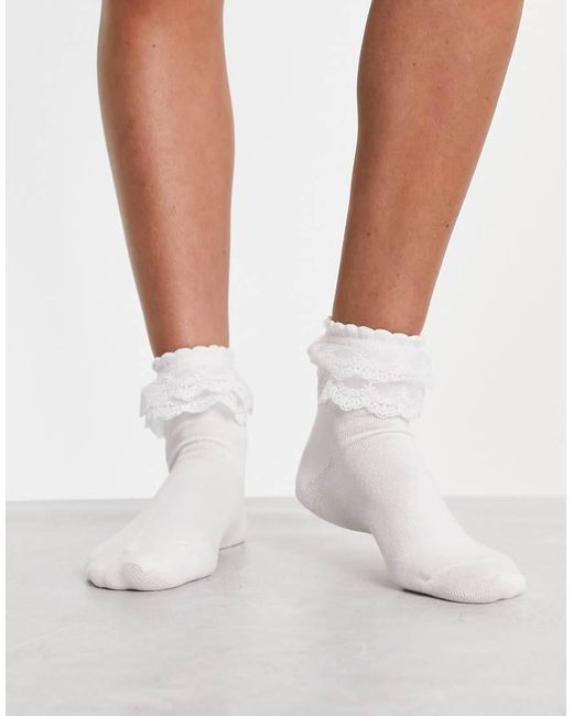 Pieces White Exclusive Frilly Trim Socks