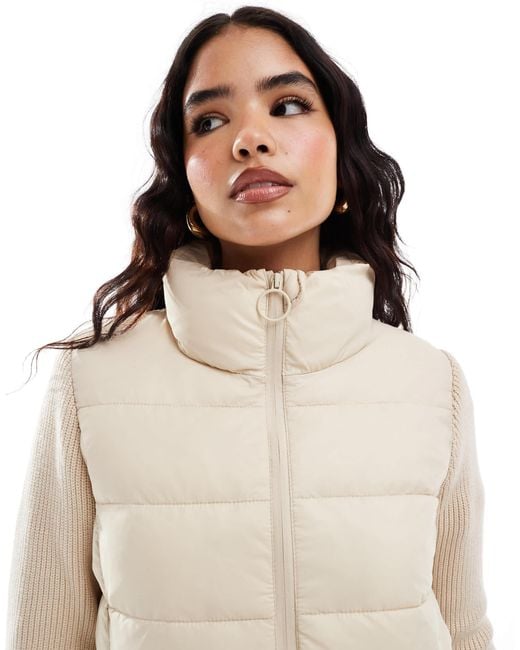 Stradivarius Natural – wattierte jacke