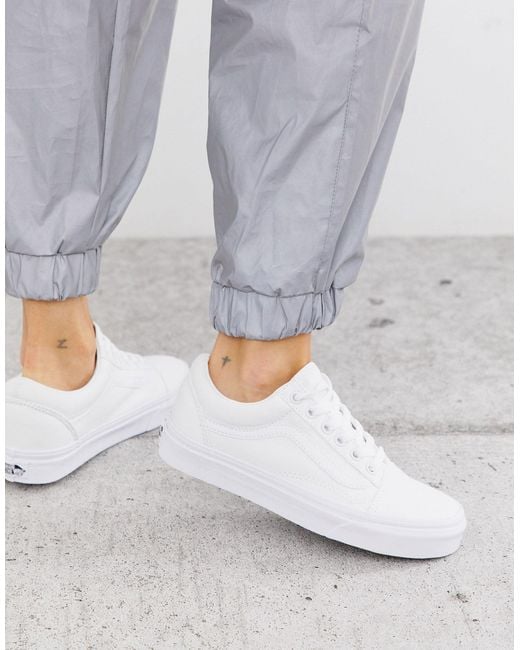 vans classic old skool triple white trainers