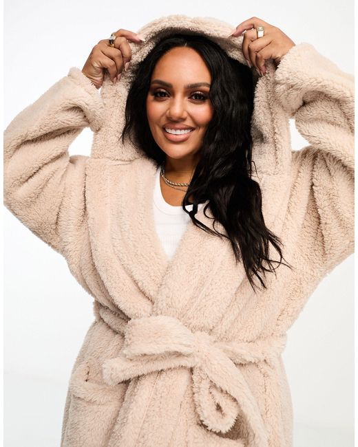 Loungeable Curve Cosy Sherpa Hooded Maxi Dressing Gown in Natural | Lyst