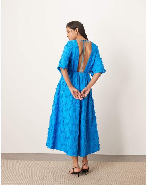 Vestido Midi Con Cintura Plisada Con Lazada De Tejido Texturizado De ARRANGE de color Blue