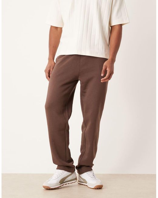 Joggers Marrones Básicos De Pernera Recta De ASOS de hombre de color White