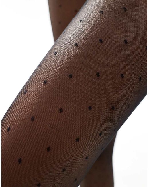 Medias Negras Con Estampado De Cuadros De New Look de color Black