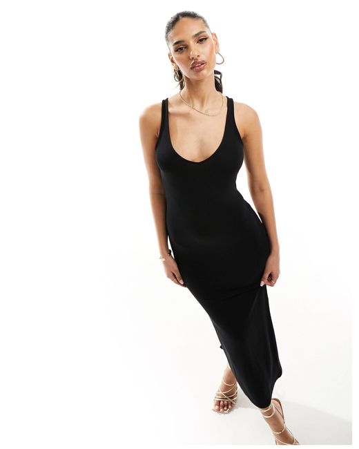 Vestido midi minimalista con escote ASOS de color Black