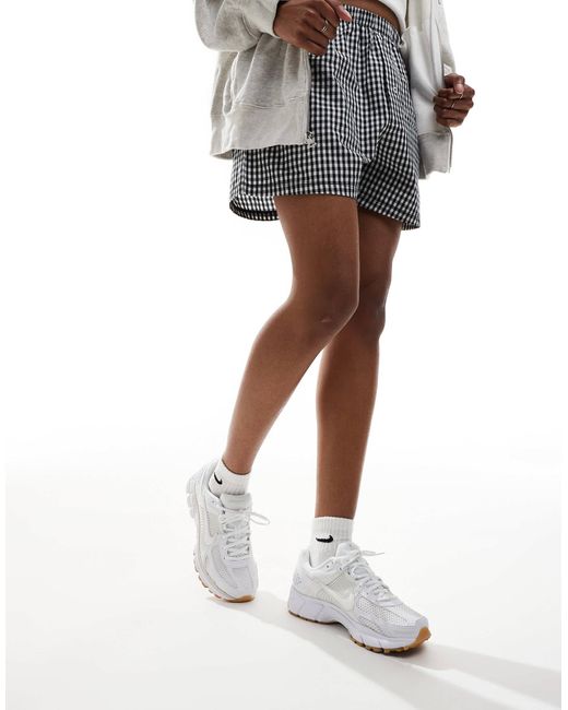 Nike White Zoom Vomero 5 Sneakers