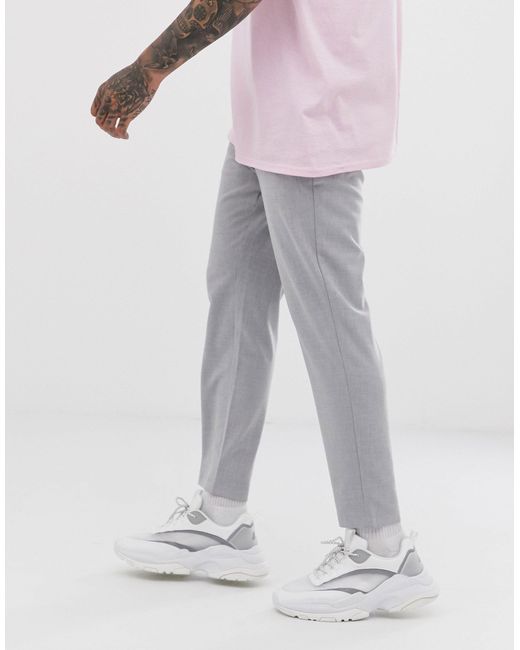 grey skinny cropped trousers