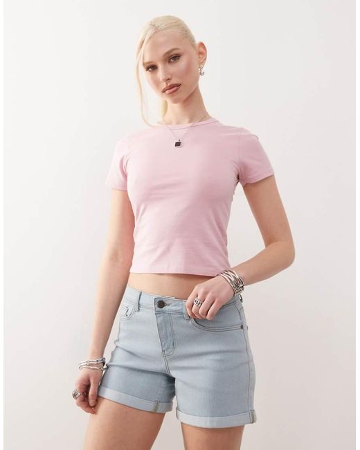 Noisy May Debby in het Pink